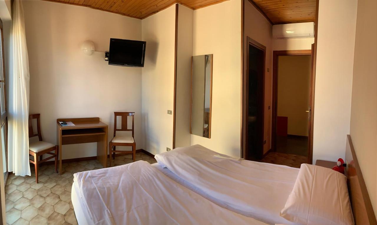 Hotel Santa Maria - Bardolino Town Center المظهر الخارجي الصورة