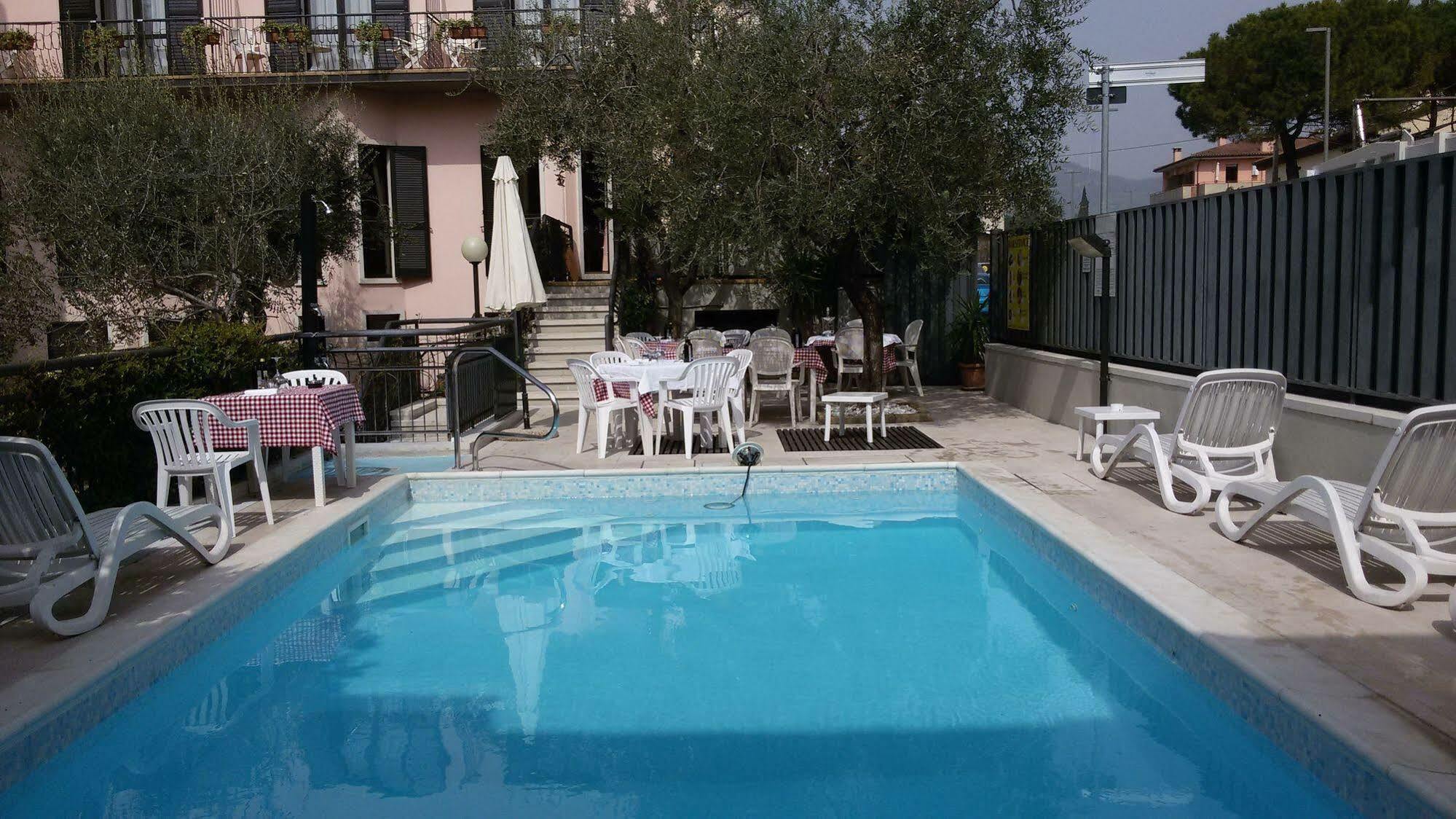 Hotel Santa Maria - Bardolino Town Center المظهر الخارجي الصورة